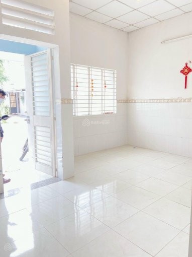 Nhà 80m2 cho thuê 2PN, 1WC, giá 7 tr/th, tại P. Phú Lợi, Bình Dương. LH 0961212319