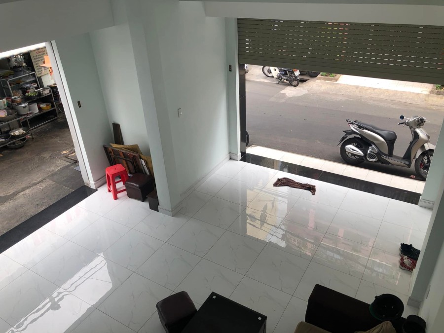 Cho nhà nguyên căn tại 540 Vĩnh Viễn p6 q10. Góc hai mặt tiền KD