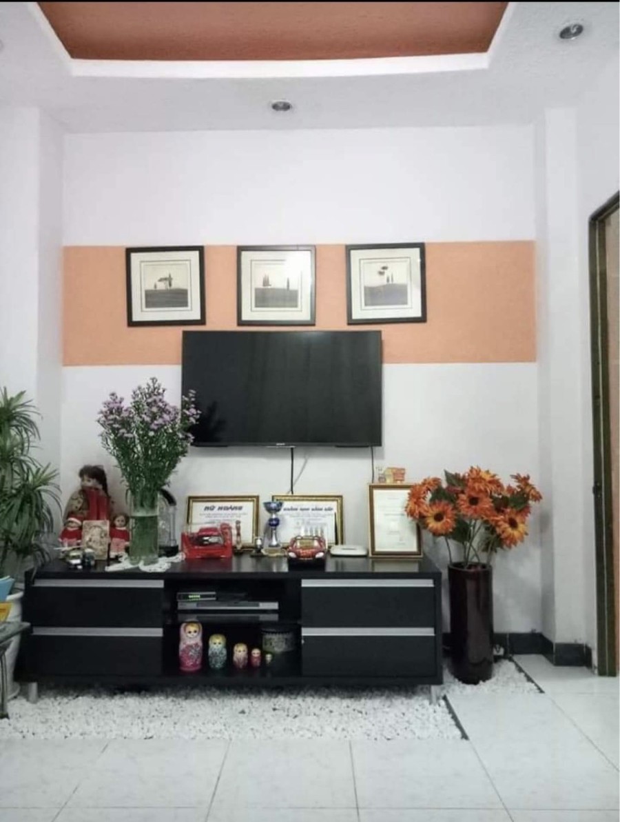 Cho thuê nhà đẹp 3pn-3wc hẻm Hoàng Hoa Thám P5 Phú Nhuận