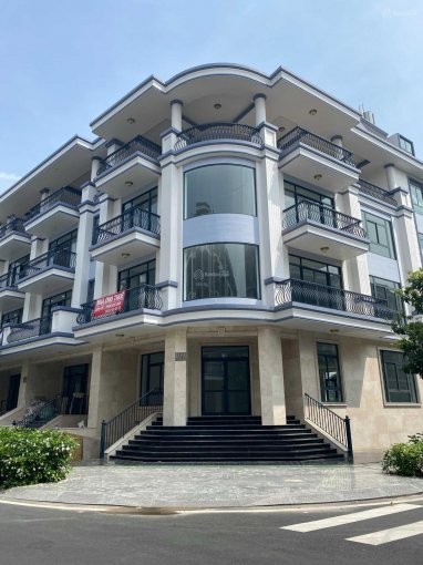 Nhà cho thuê ngay KĐT Vạn Phúc, đa dạng diện tích, giá tốt. LH 0908506363