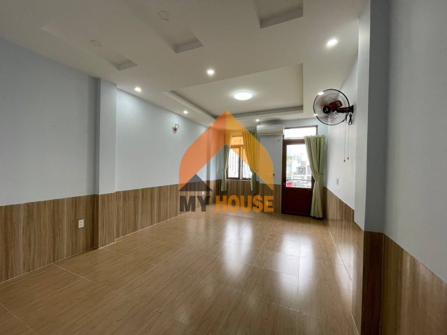 Tìm đâu xa nhà nguyên căn sang xịn mịn 6PN ở khu Bình An Quận 2 đây