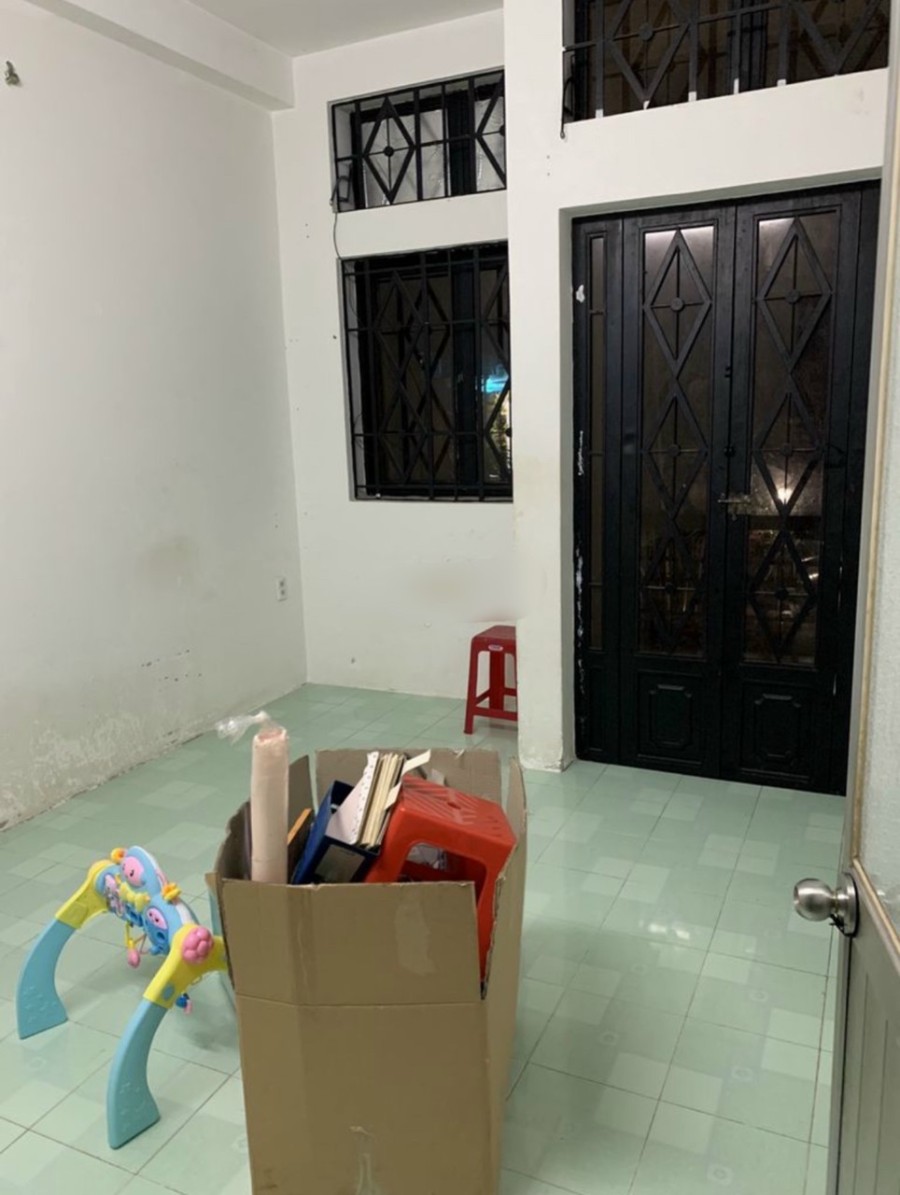 Nhà nguyên căn hẻm 3 gác cách hẻm xe hơi 10m Nguyễn Kiệm , Phú Nhuận