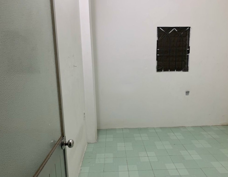 Nhà nguyên căn hẻm 3 gác cách hẻm xe hơi 10m Nguyễn Kiệm , Phú Nhuận