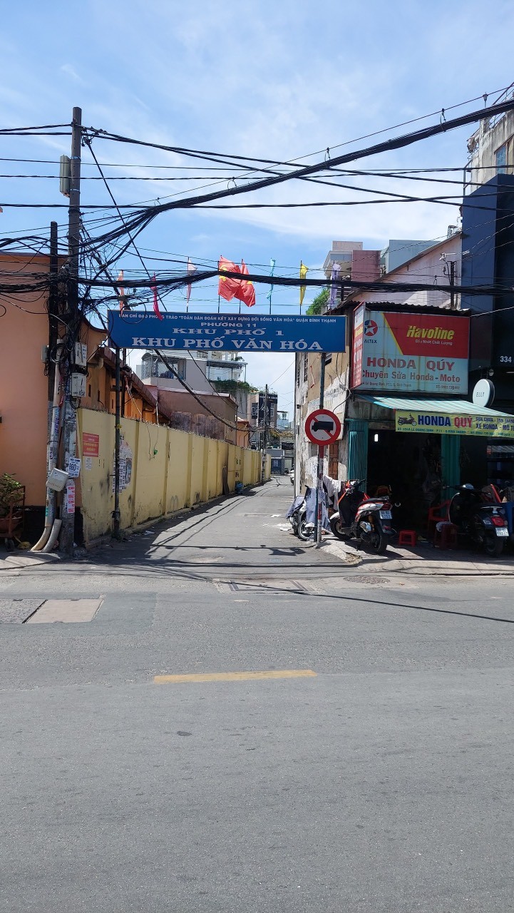 Nhà hẻm 2 xe né nhau - gần khu chợ Bà Chiểu nằm ngay MT Lê Quang Định, Bình Thạnh