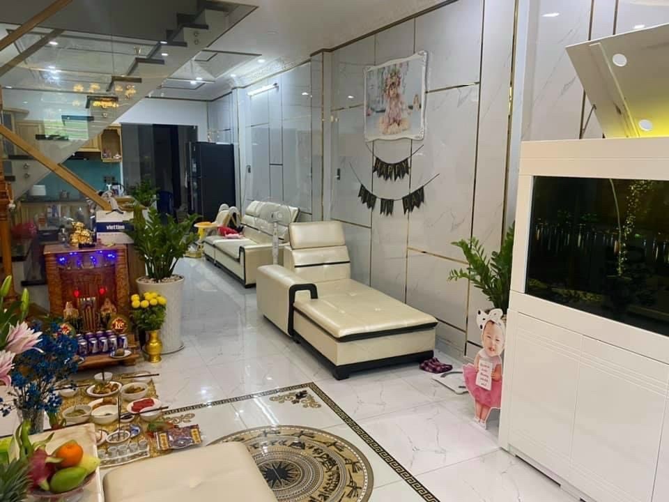 Cho thuê nhà mới đẹp full nội thất giá 19 Triệu/Tháng tại Đường số 13, Phường Bình Thuận, Quận 7