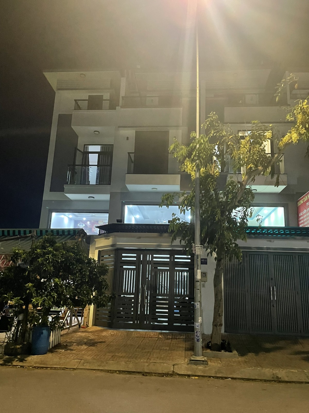 Cho thuê nhà nguyên căn tại Đường Nguyễn Cửu Phú, Phường Tân Tạo A, Bình Tân