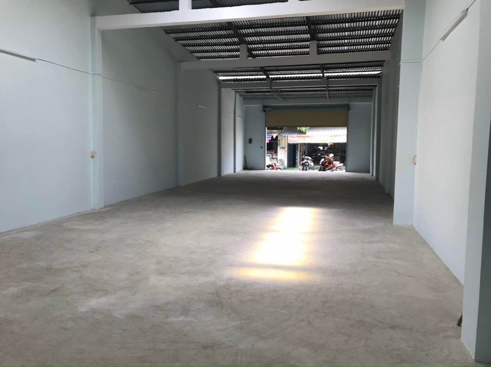 Cho thuê nguyên căn làm xưởng mới HXT 8m 120m2 không việt, Tân Phú