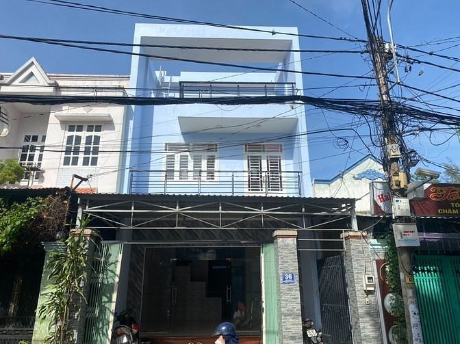 Cho thuê nhà mặt tiền Nguyễn Tuyển, Phường Bình Trưng Tây, Quận 2