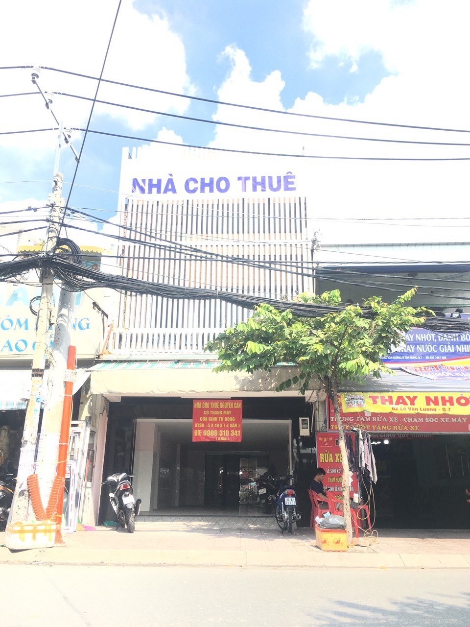Tòa nhà 1T,2L,1ST Có Thang Máy MT Lê Văn Lương( ngã 3 LVL & Trần Xuân Soạn)