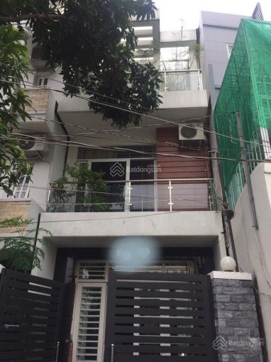 Nhà nguyên căn cho thuê dt 84m2, 3PN, 3WC, gần chợ, giá 15.9 tr/th. LH 0938628911