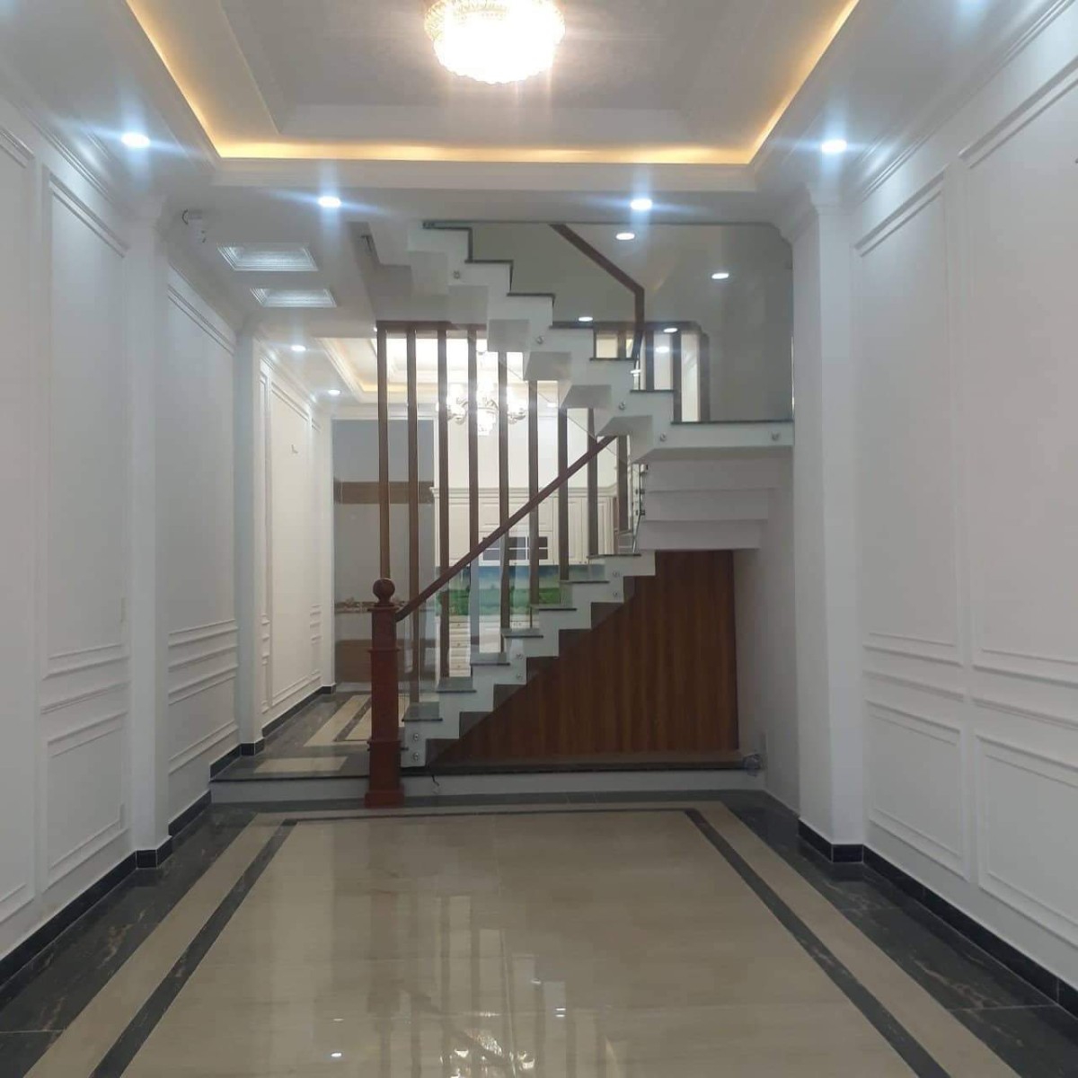 Cho thuê nhà ở, văn phòng công ty, mặt bằng kinh doanh tại quận Bình Tân 4mX17m