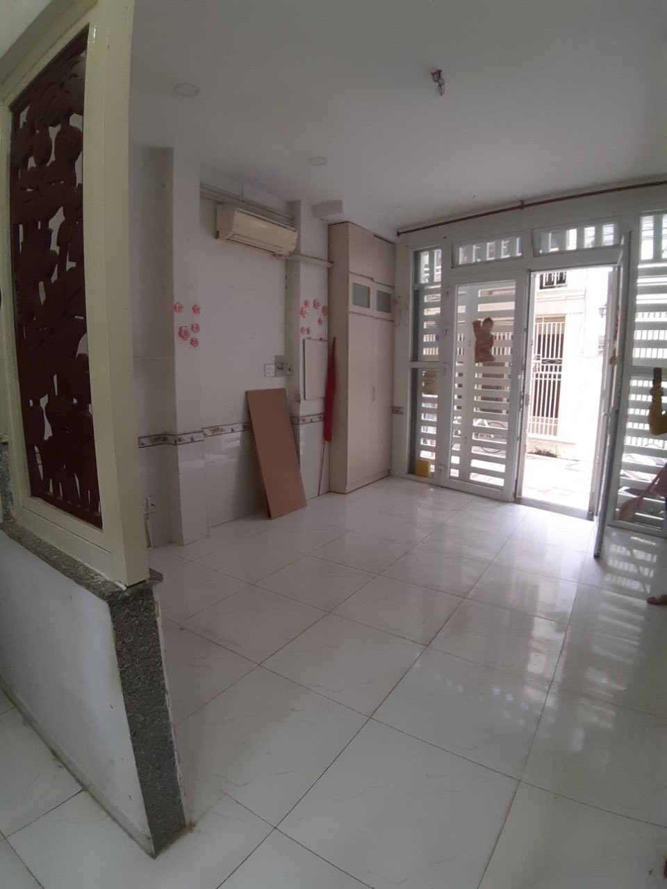 Cho thuê nhà hẻm xe hơi 4m Nguyễn Xí P13 Bình Thạnh