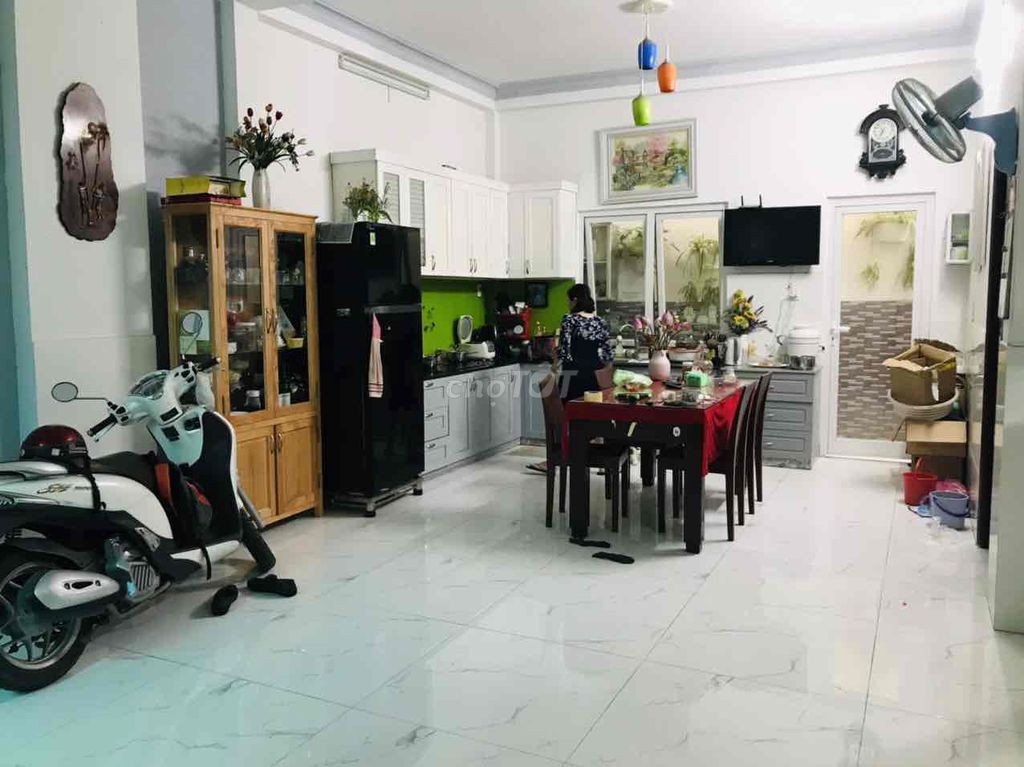 Cho thuê nhà phố - Khu dân cư Bình Trưng Đông - Nguyễn Duy Trinh - 3L Gara 4pn, 3wc, giá TL