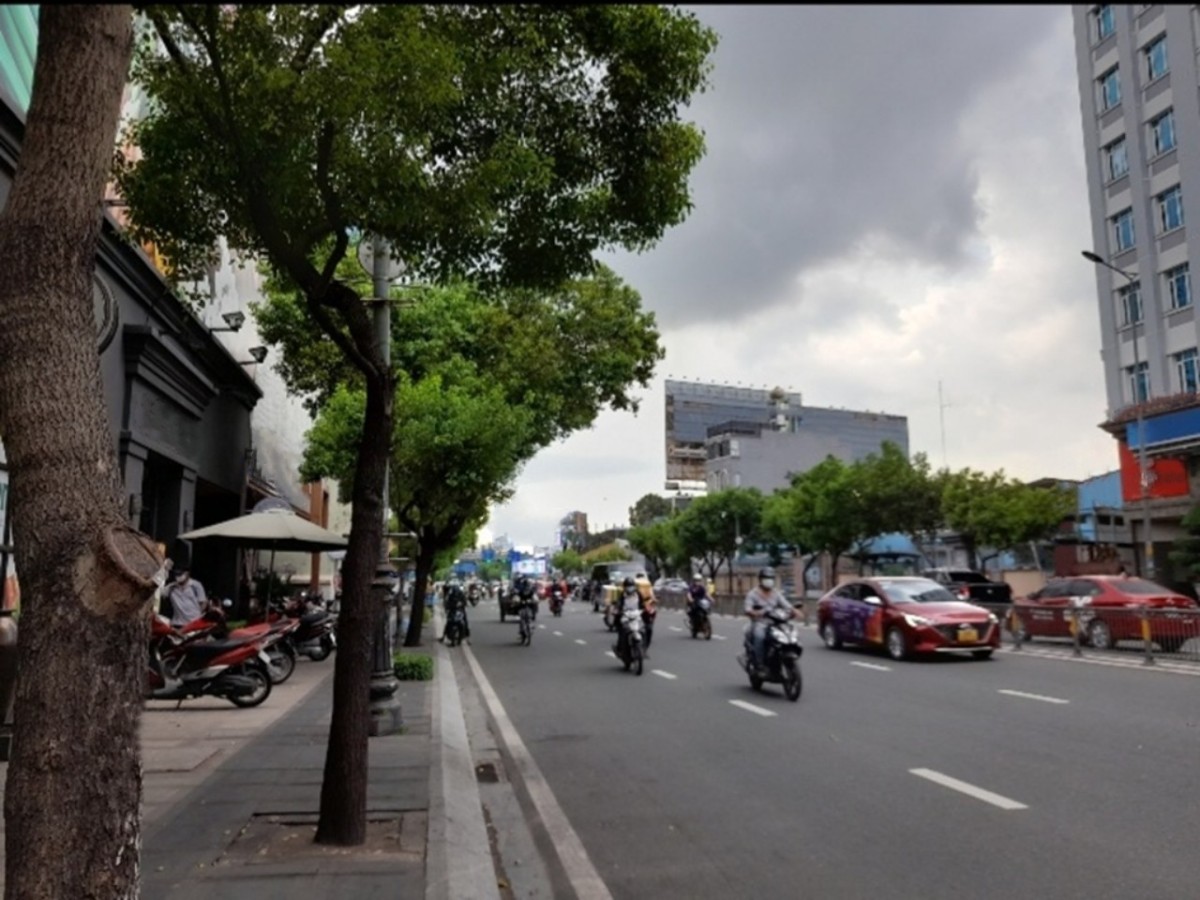 Nhà mặt tiền chô thuê tại Quận Phú Nhuận siêu rộng rãi khu an ninh