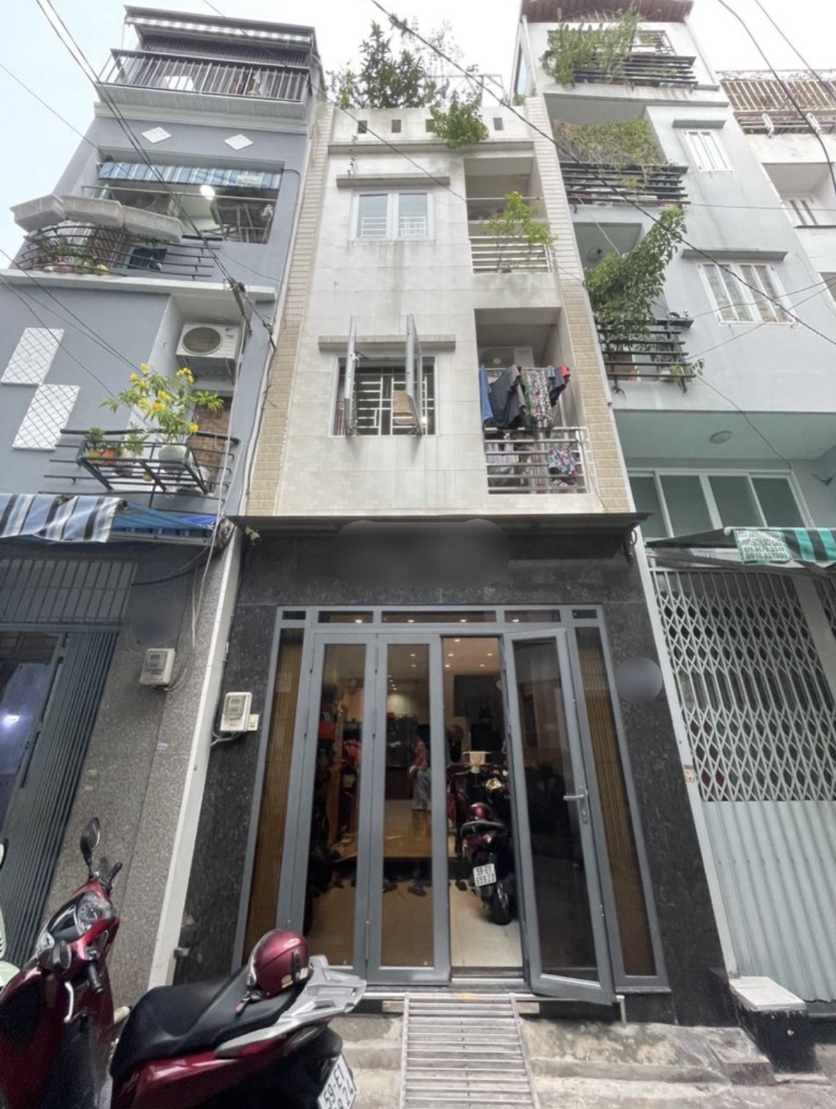 Nhà 6PN + 4WC nằm HXH Huỳnh Văn Bánh cần cho thuê giá 18 triệu đồng/tháng