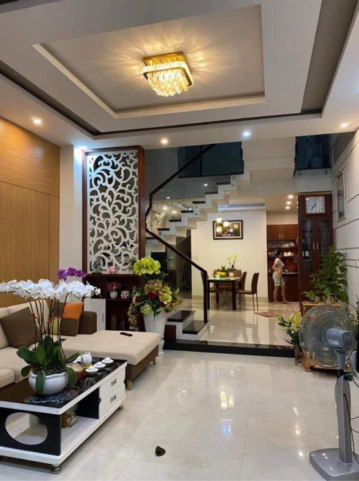 Trống căn nhà 3 tầng, DTSD 222m2 ngay đường Thanh Lương 21 cho thuê giá 12tr/th