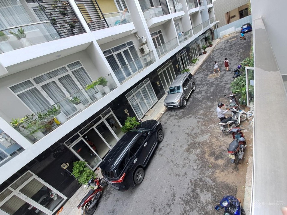 Nhà mới xây xong tại KDC Thuận Phát, dt 75m2 giá thuê 23 tr/th