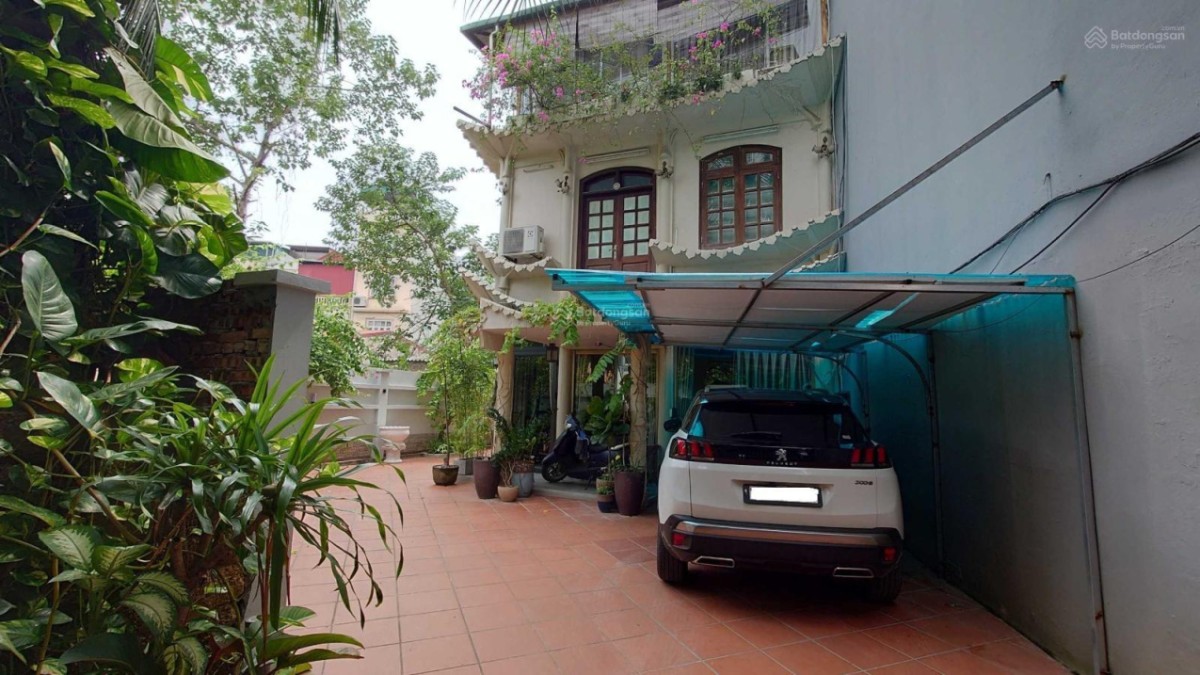 Nhà riêng ngõ 167 Trương Định, dt 200m2, ô tô vào được cho thuê 25tr/th