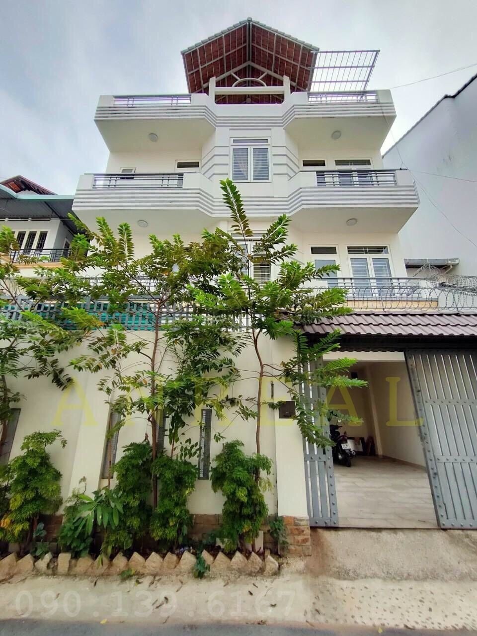 Cho thuê Villa DTSD 300m2, 1T 2L, có 4PN tại Thảo Điền, giá là 35tr/th