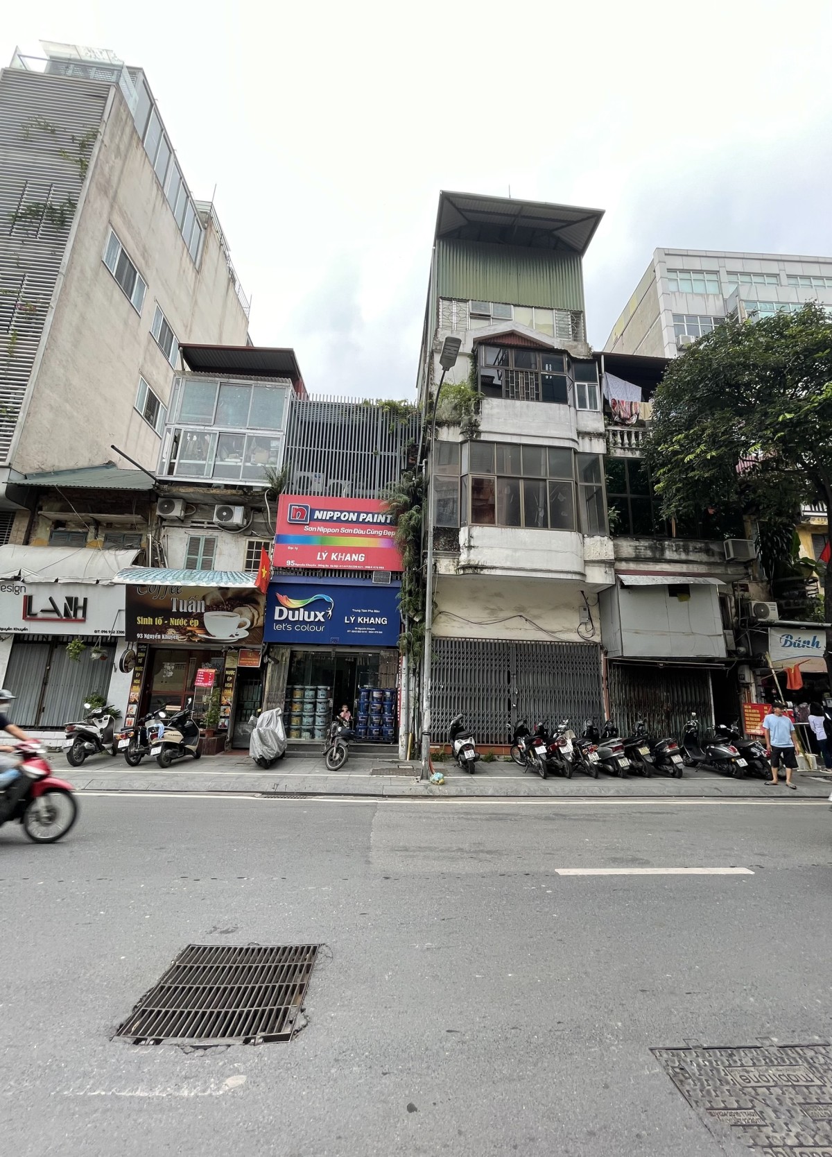Nhà mặt tiền Nguyễn Khuyến cho thuê 25tr/th, 3.5 tầng, DTSD 196m2