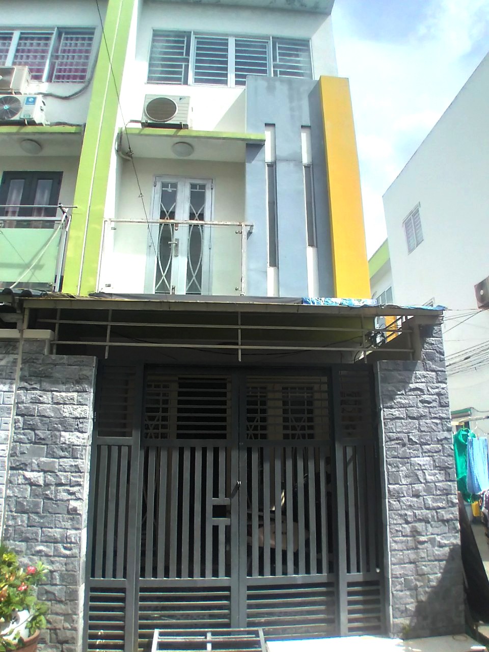 Trống căn nhà Nhà Bè cho thuê 4.5tr/th rộng 90m2, đường Lê Văn Lương