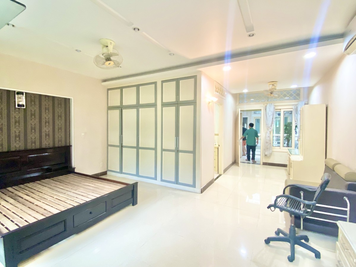Cho thuê nhà nguyên căn mặt tiền Lâm Văn Bền 4×15M 4PN Thuận tiện kinh doanh hoặc văn phòng công ty