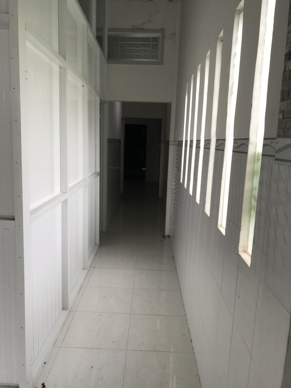 Cho thuê nhà mặt 85m2 trung tâm hành chính thị xã Bình Minh Vĩnh Long, giá 6 triệu