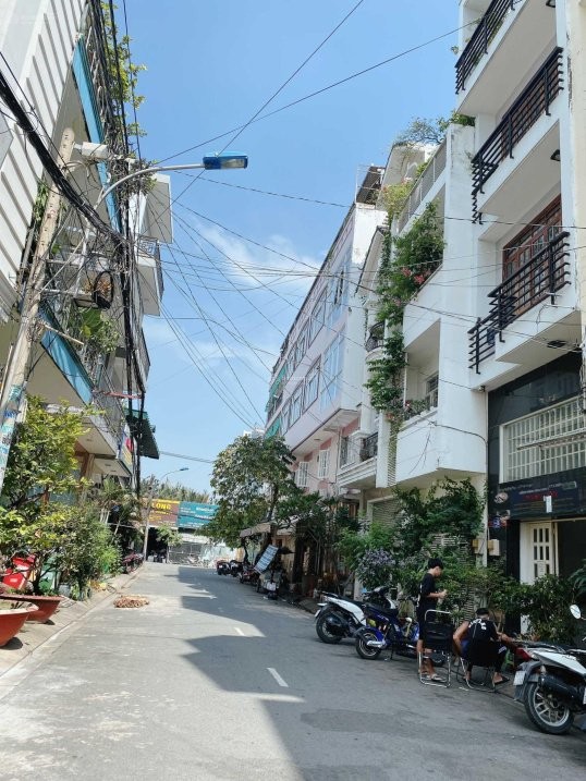 Cho thuê nhà nguyên căn đường số Lý Phục Man phường Bình Thuận Quận 7 thành phố Hồ Chí Minh