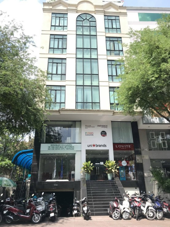 Cho thuê tòa nhà văn phòng 2.500m2 sàn đường Trần Quang Khải Quận 1, DT: 12x21.5m, 2 hầm + 12 lầu
