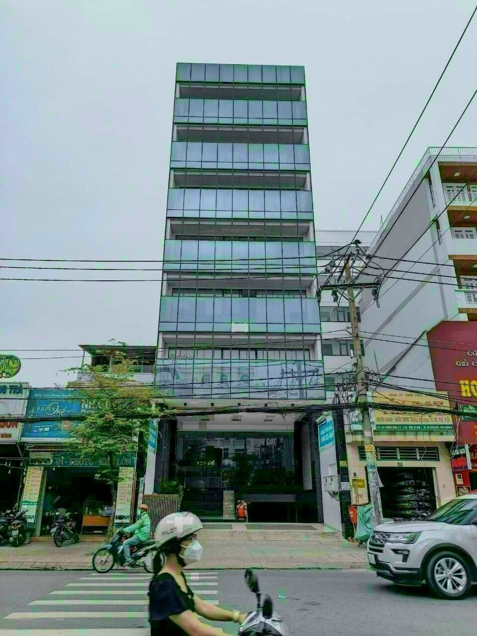 Cho thuê Mặt tiền Nguyễn Thị Minh Khai, Q3, DT 4X20, 5 tầng giá 50tr/th.