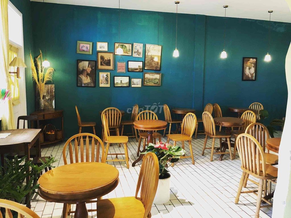 Cho thuê nhà nguyên căn làm mặt bằng Cafe, shop - Mặt tiền Nguyễn Huệ, 8 x 12m