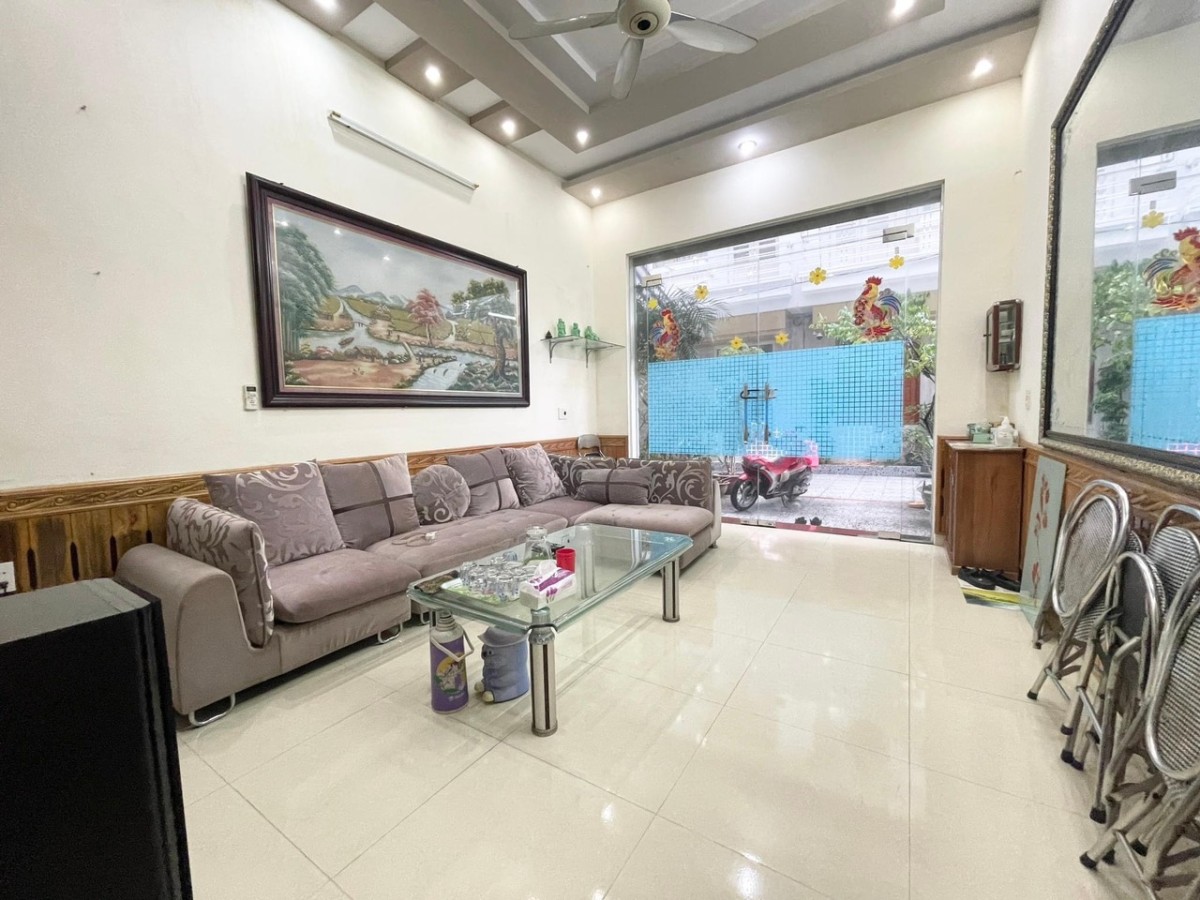 Cho thuê nhà Nguyễn Bỉnh Khiêm 3 phòng ngủ - Full đồ đẹp