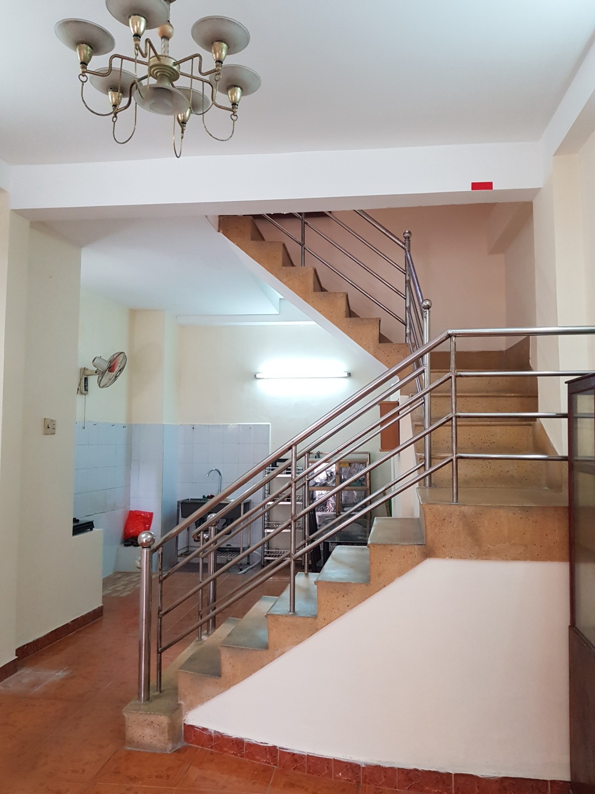 Cho thuê nhà 02 Phòng Quận 1. Giá chỉ có 10,5 triệu đồng
