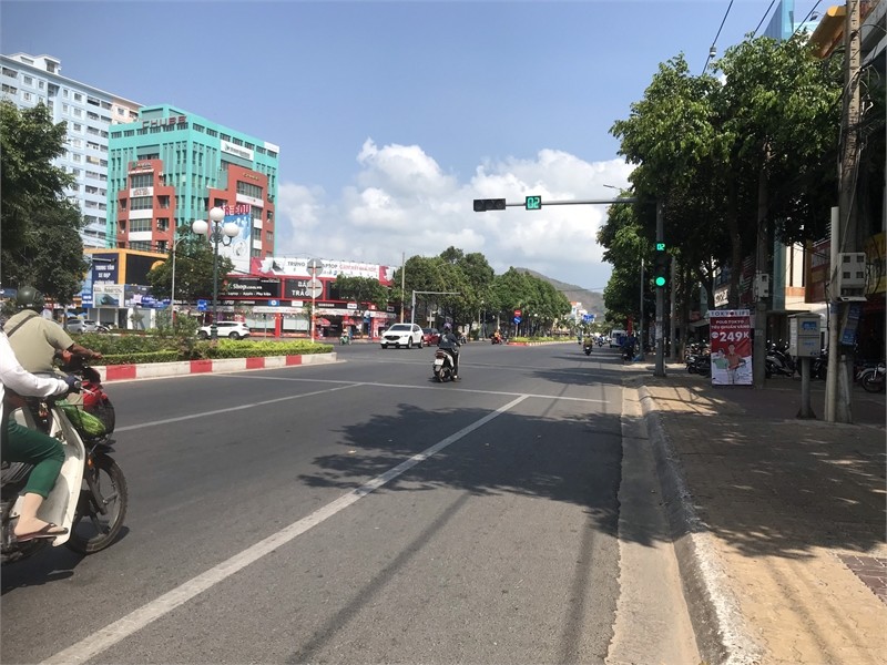 Cho thuê mặt bằng 1trệt 1 lầu 90m2 đường Nguyễn An Ninh, TP Vũng Tàu