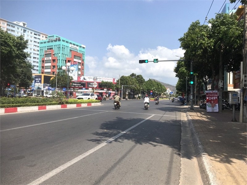 Cho thuê mặt bằng rộng 1 trệt 2 lầu gần coopmart Nguyễn An Ninh, TP Vũng Tàu