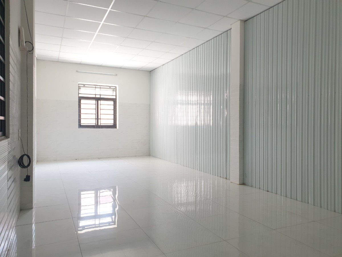 Cho thuê nhà riêng nguyên căn 120m2 chợ Linh Xuân, giá 8.5 tr/th. Như: 0902 847 816