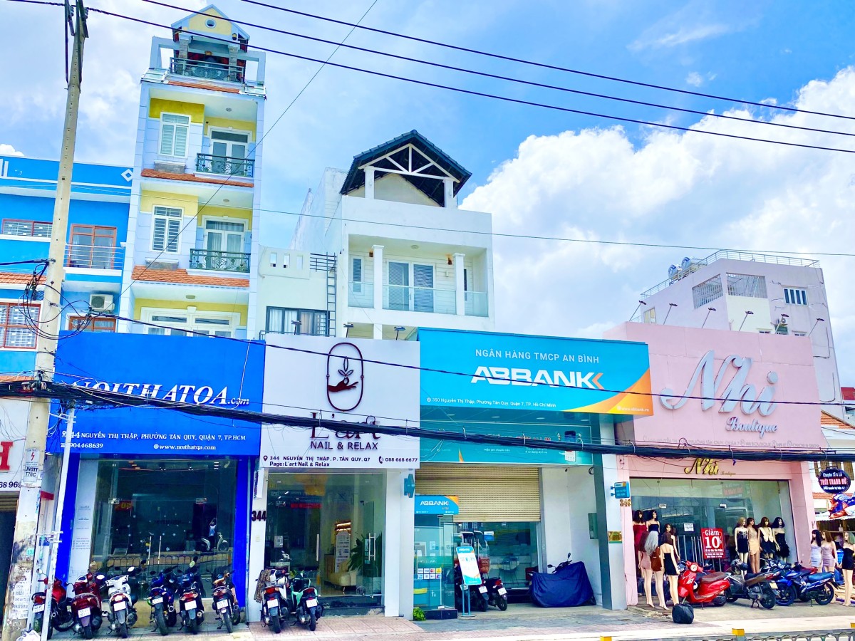 Cho thuê nhà Nguyễn Thị Thập 4 lầu gần Lottee Mart giá 50 triệu