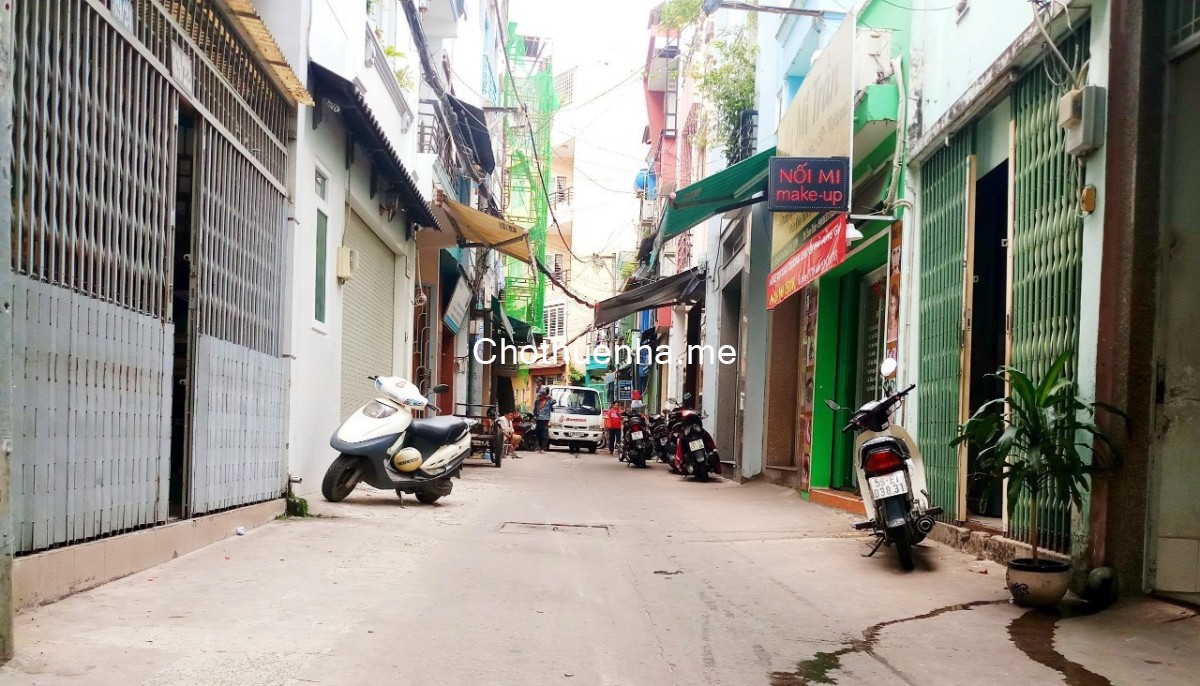 Cho thuê nhà HXH Huỳnh Văn Bánh, Phú Nhuận, 3 tầng, thông ra chợ PN