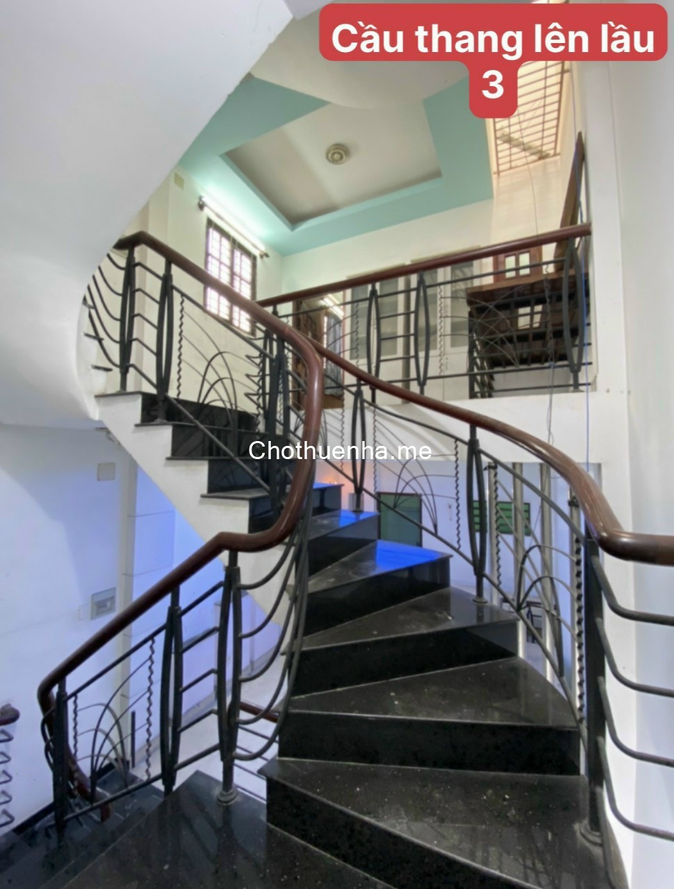 Nhà mặt tiền 4x18m phường Tân Thành. Đúc 4 tầng. 5 phòng, 4 toilet. Spa, Công ty