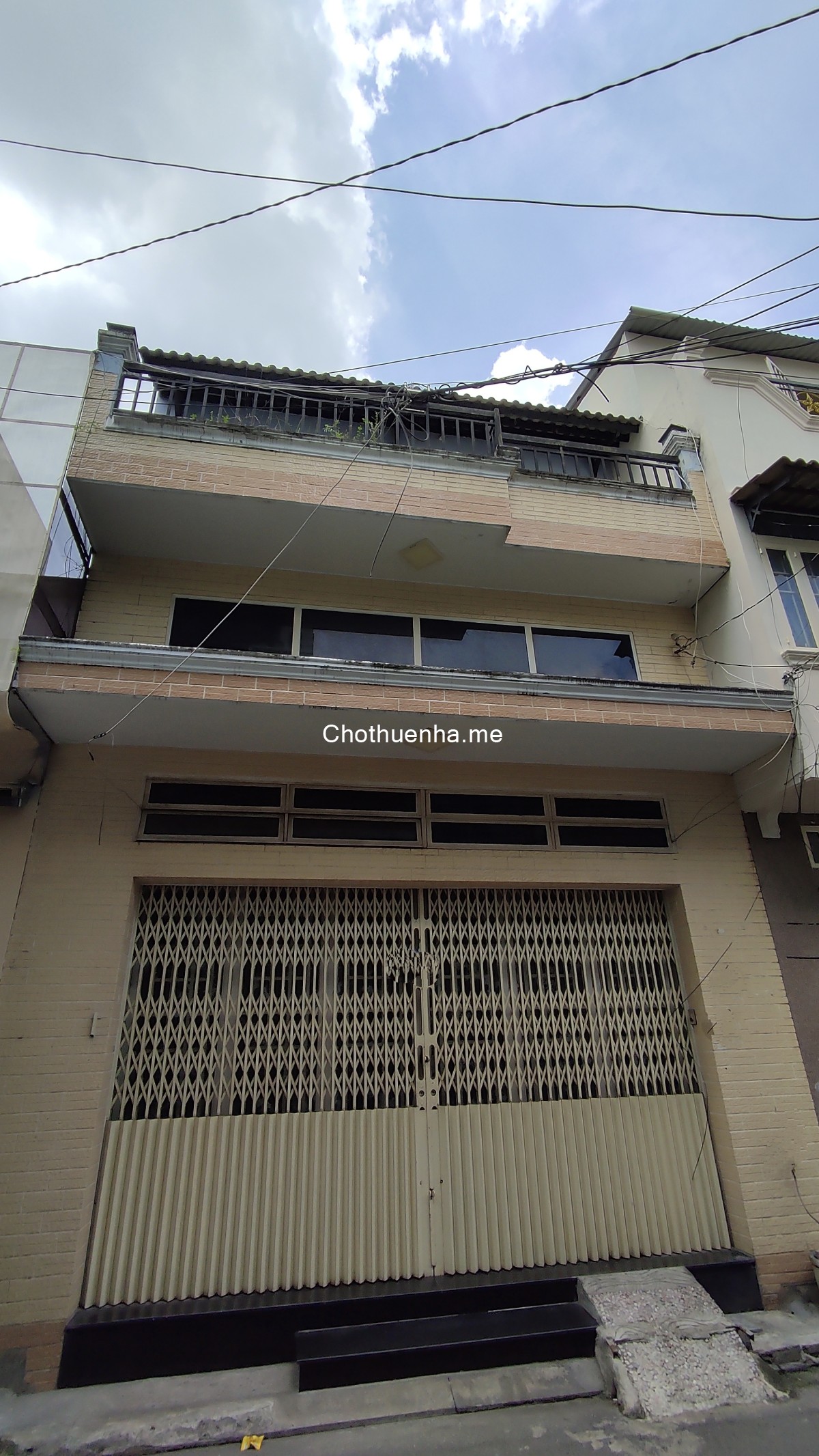 Nguyên căn hẻm 6m Gò Dầu Tân Quý. 6*11.5m. Trệt lửng 1 lầu đúc thật. 3PN. 13 triệu.