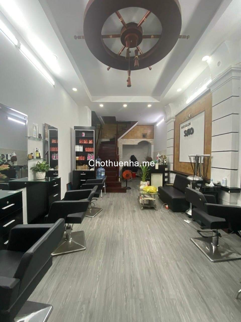 Cho thuê cửa hàng salon tóc/spa, DT: 5 x 10m (1 trệt 2 lầu) - khu Phan Xích Long - Giá 27 triệu