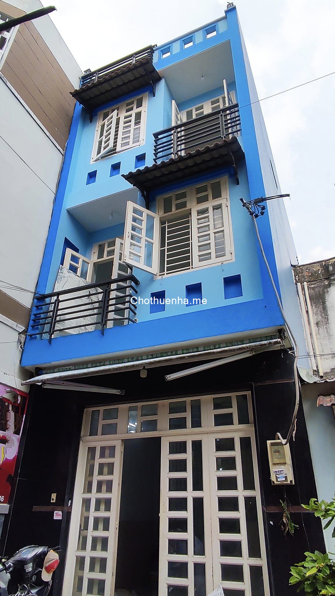 Nhà cho thuê 4*15m. Đúc 4 tầng. Hẻm xe hơi 5m Tân Quý. Giá 12 triệu.