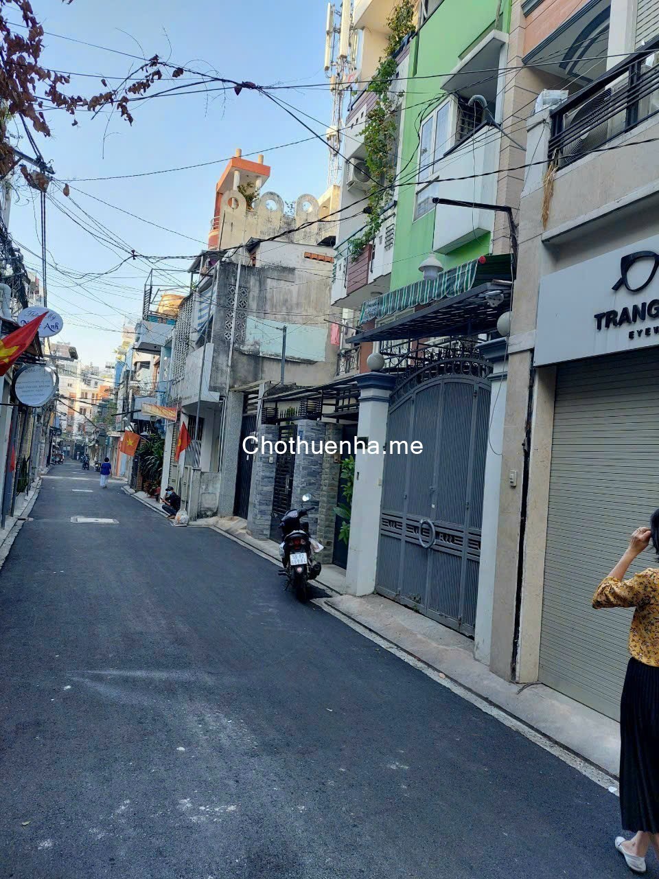 Cho thuê nhà hẻm xe hơi Huỳnh Văn Bánh, 2 Tầng DTSD 96m2, giá 13 triệu