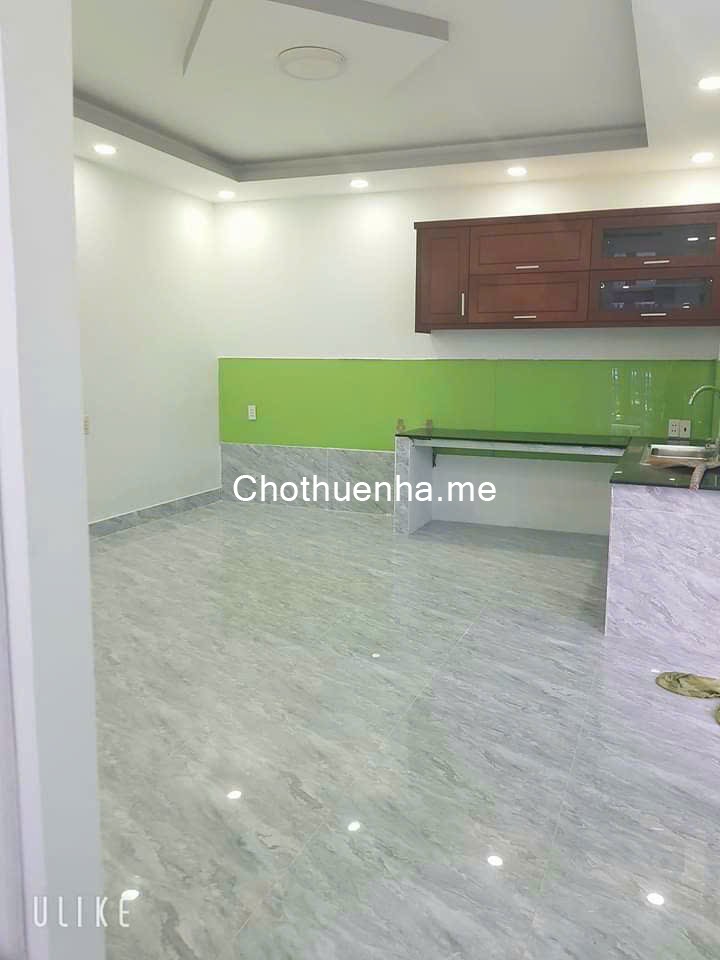 Cho thuê nhà mới ngay đầu hẻm xe hơi đường Huỳnh Tấn Phát P. Phú Thuận.