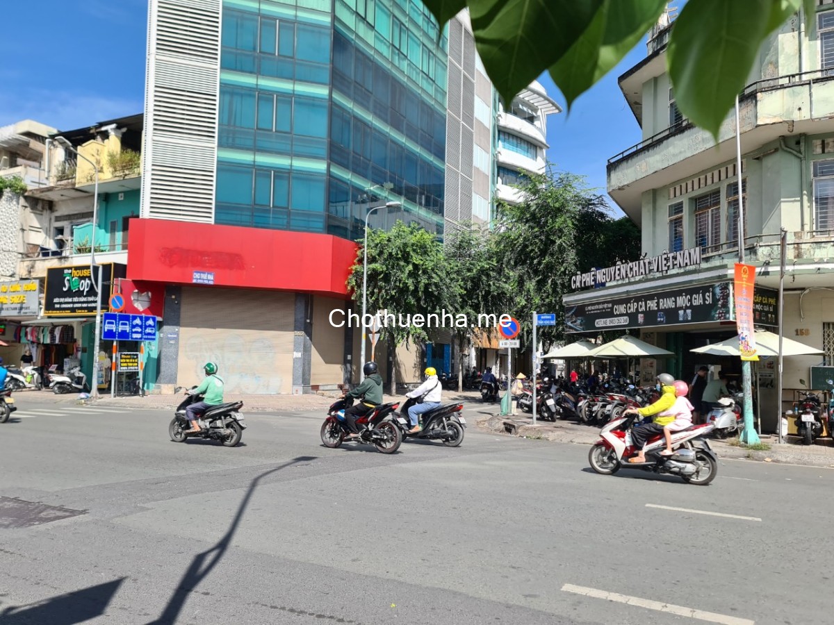 HCM - Cho thuê nhà 2 mặt tiền Trần Hưng Đạo Quận 5