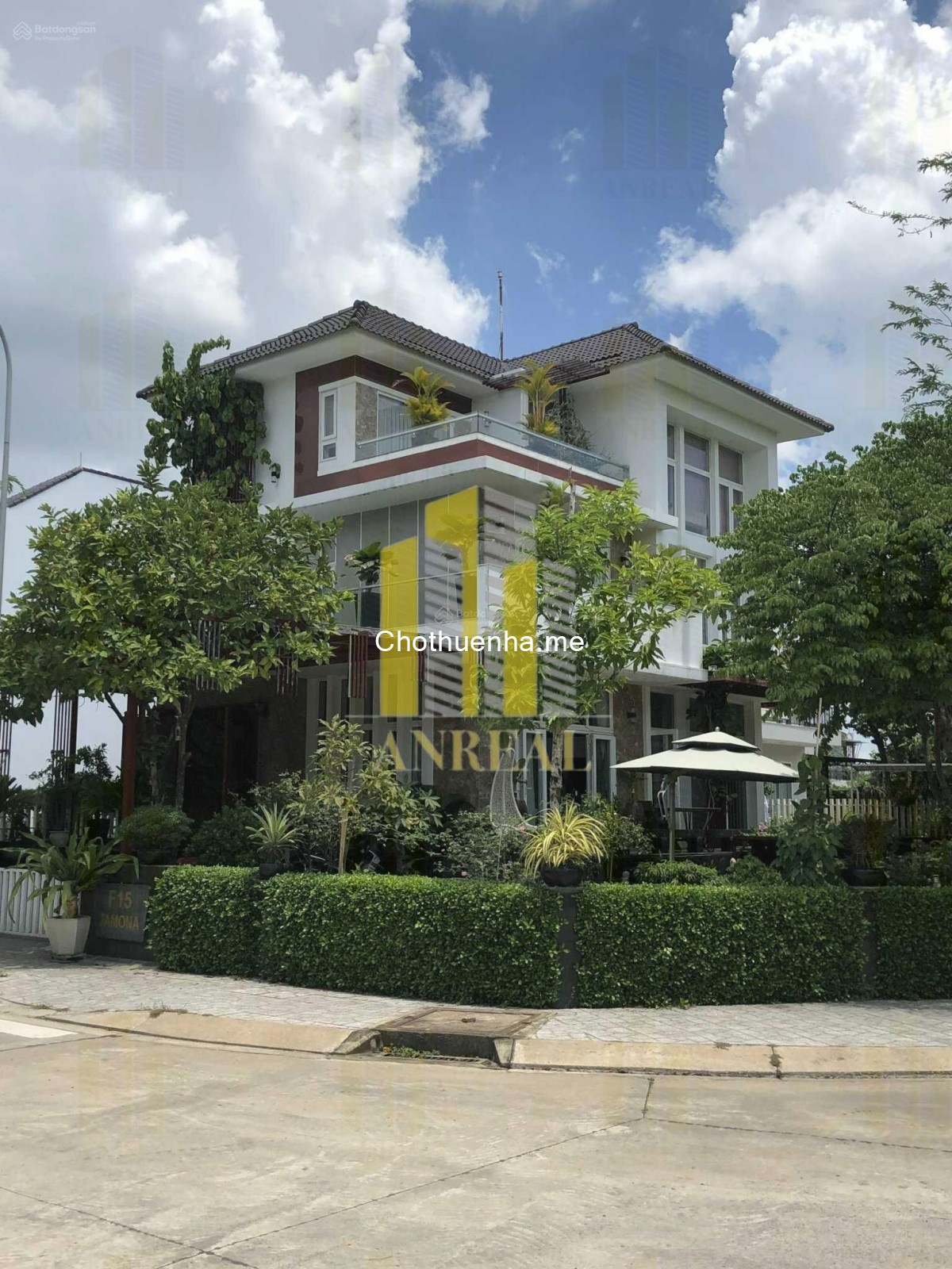 Villa Phường An Phú gần 300m2, hồ bơi, thang máy giá chỉ 35 triệu