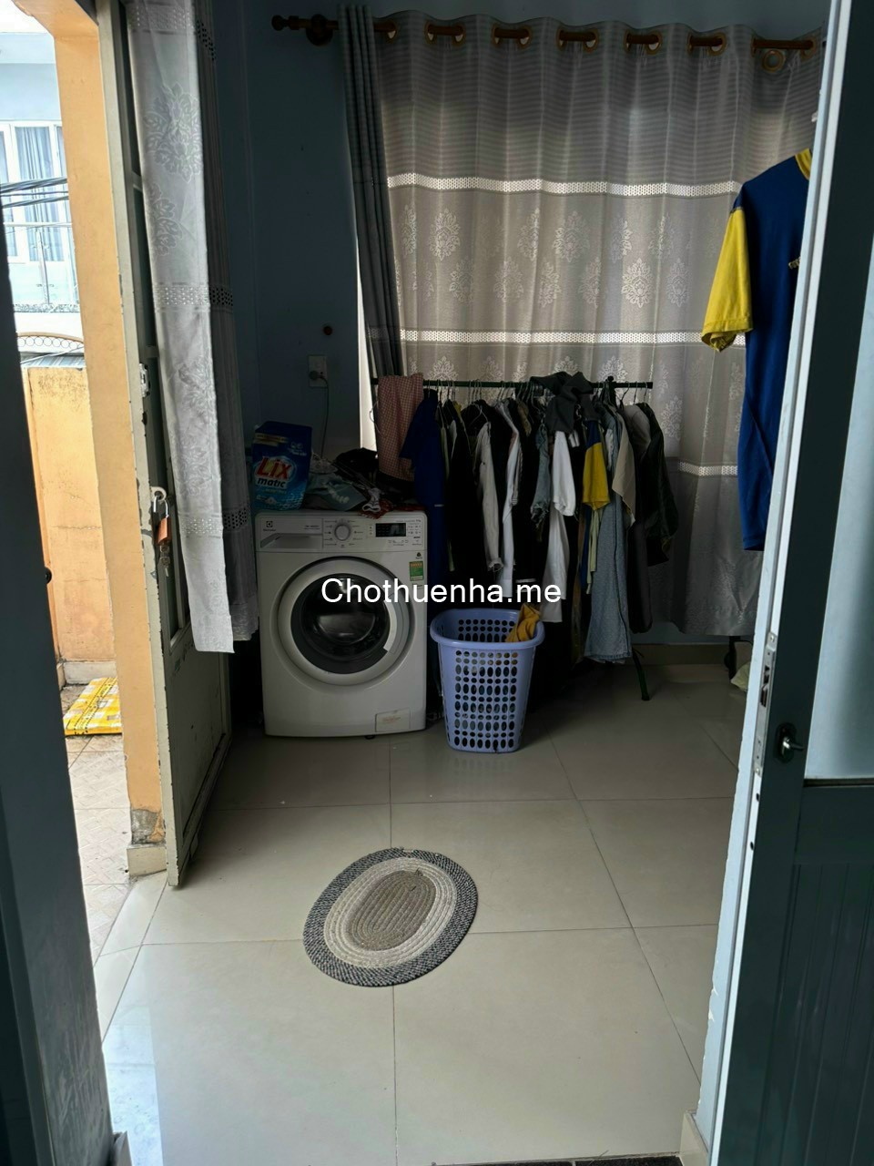 Cho thuê nhà 3x11m, 3PN 2WC, kế bên Khu Chế Xuất, Bùi Văn Ba, Quận 7