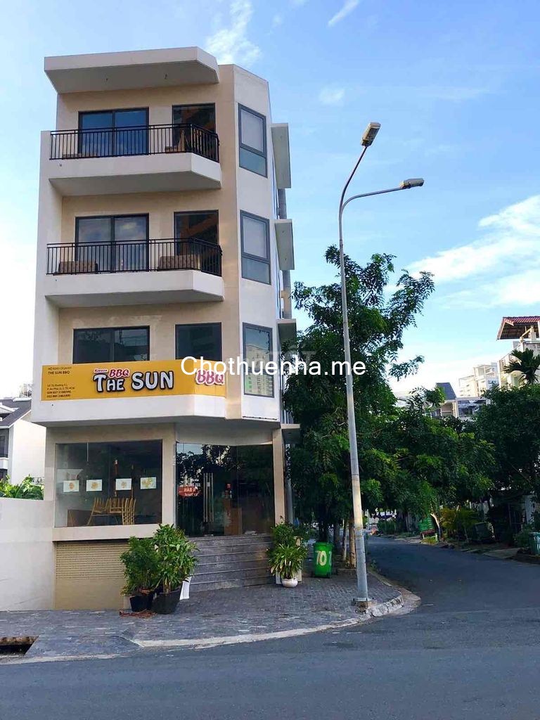 Cho thuê Góc 2MTKD đối diện CC The Sun Avenue, 600m2 Sd, giá 55tr