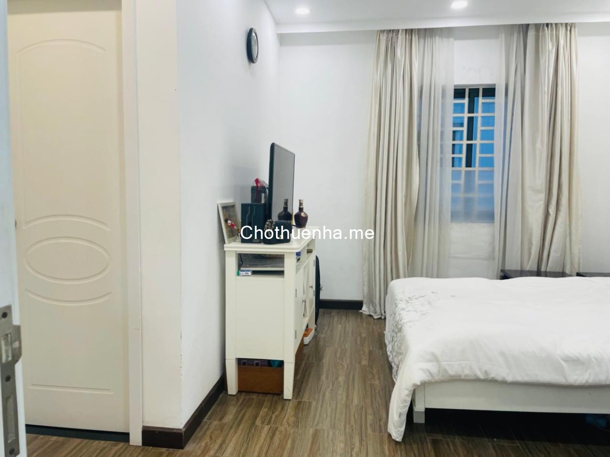 Nhà phố nguyên căn Lakeview City 1 trệt 3 lầu, khu an ninh giá 28tr