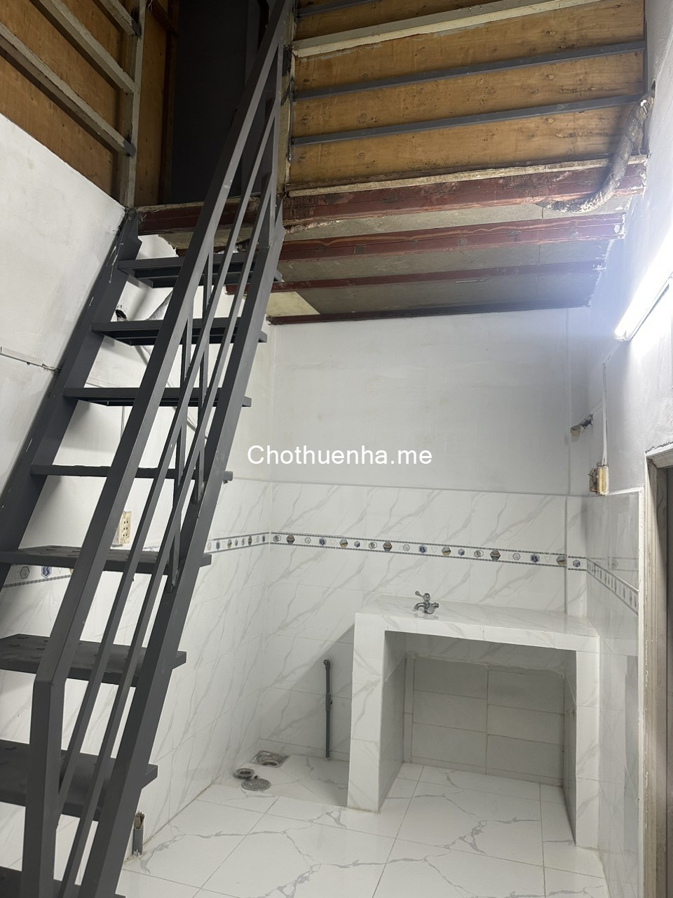 Cho thuê nhà nguyên căn 40m2 đường Nguyễn văn luông F10 Q6